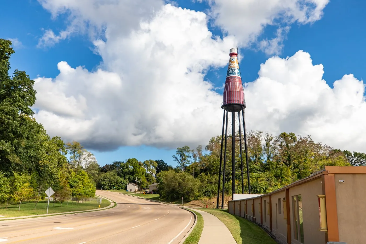 World's Largest Catsup Bottle in Collinsville, Illinois - Best Illinois Roadside Attractions