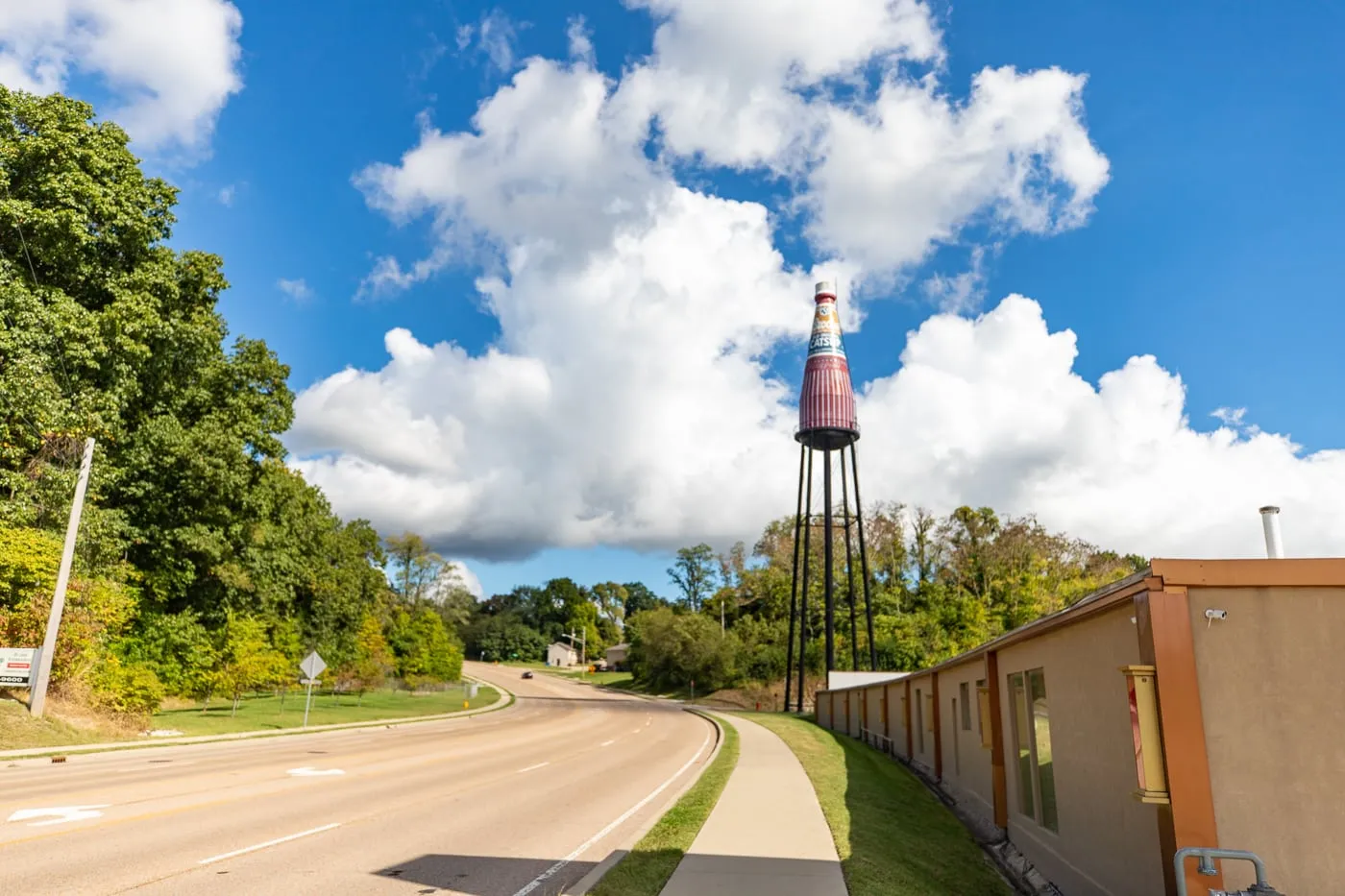 World's Largest Catsup Bottle in Collinsville, Illinois