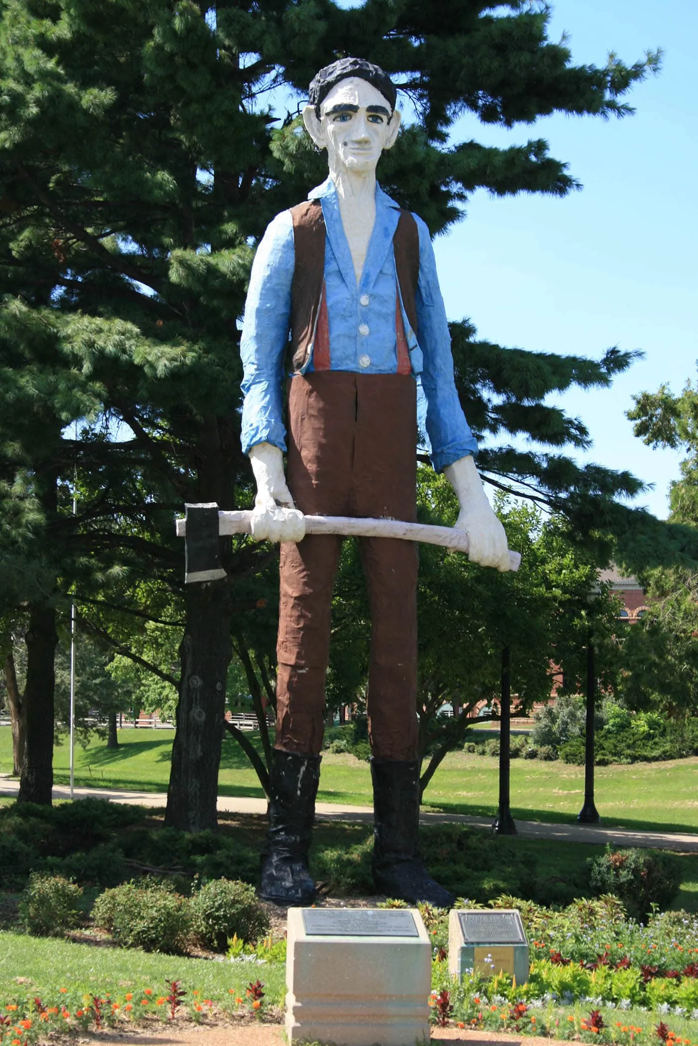 Abraham Lincoln The Railsplitter Statue in Springfield, Illinois