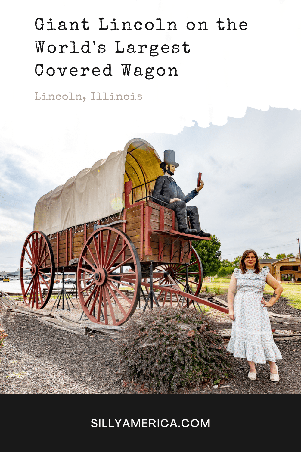 Photos of the life-sized Abraham Lincoln riding on the World's Largest Covered Wagon - a weird roadside attraction in Lincoln, Illinois. See this place to visit in Illinois on your Route 66 road trip through Illinois. A must see roadside attraction to add to your travel itinerary and bucket lists. #RoadTrips #RoadTripStop #Route66 #Route66RoadTrip #IllinoisRoute66 #Illinois #IllinoisRoadTrip #IllinoisRoadsideAttractions #RoadsideAttractions #RoadsideAttraction #RoadsideAmerica #RoadTrip