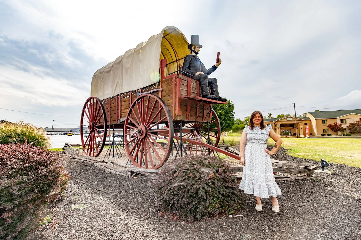 Giant Abraham Lincoln statue on the World's Largest Covered Wagon in Lincoln, Illinois Route 66 roadside attraction