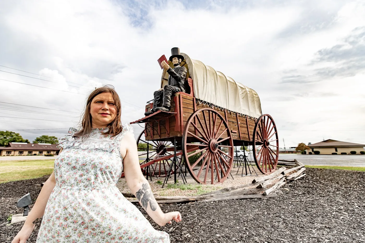 Giant Abraham Lincoln statue on the World's Largest Covered Wagon in Lincoln, Illinois Route 66 roadside attraction