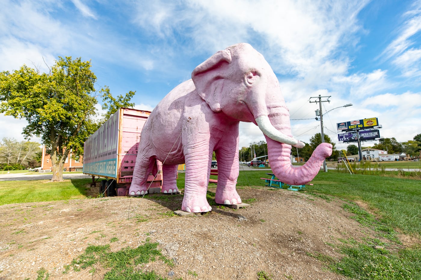 Giant pink elephant at the Pink Elephant Antique Mall in Livingston, Illinois - Route 66 Roadside Attraction