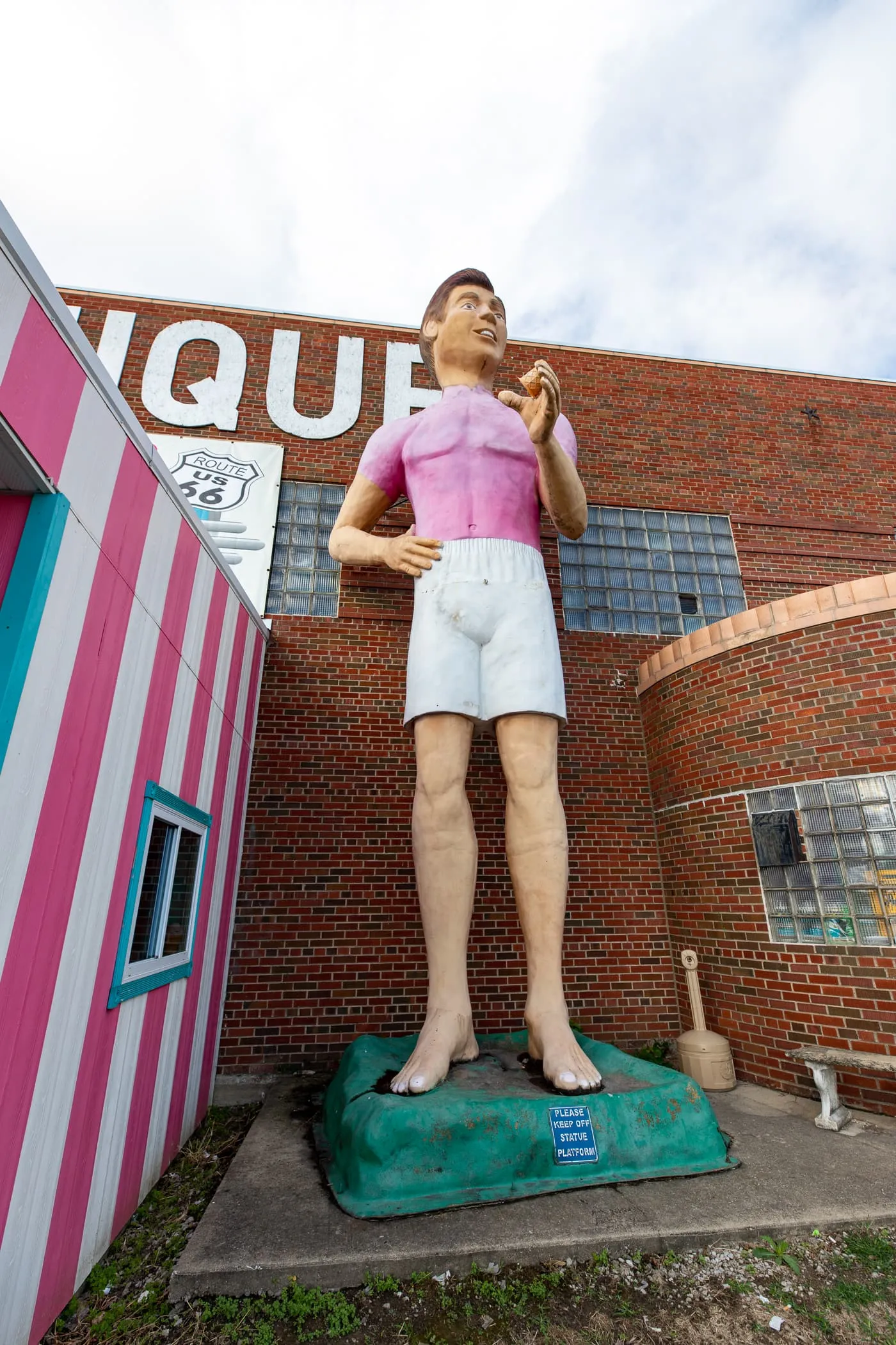 Fiberglass beach guy at the Pink Elephant Antique Mall in Livingston, Illinois - Route 66 Roadside Attraction