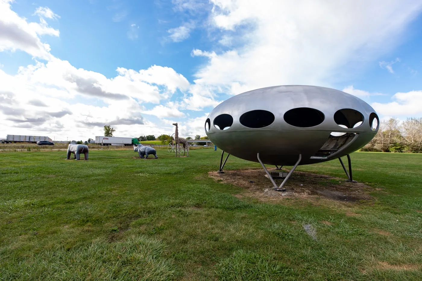 Futuro House UFO shaped home at the Pink Elephant Antique Mall in Livingston, Illinois - Route 66 Roadside Attraction