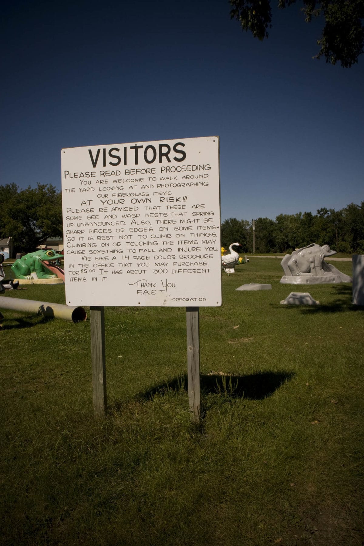 Fast Fiberglass Animals, Shapes & Trademarks in Sparta, Wisconsin