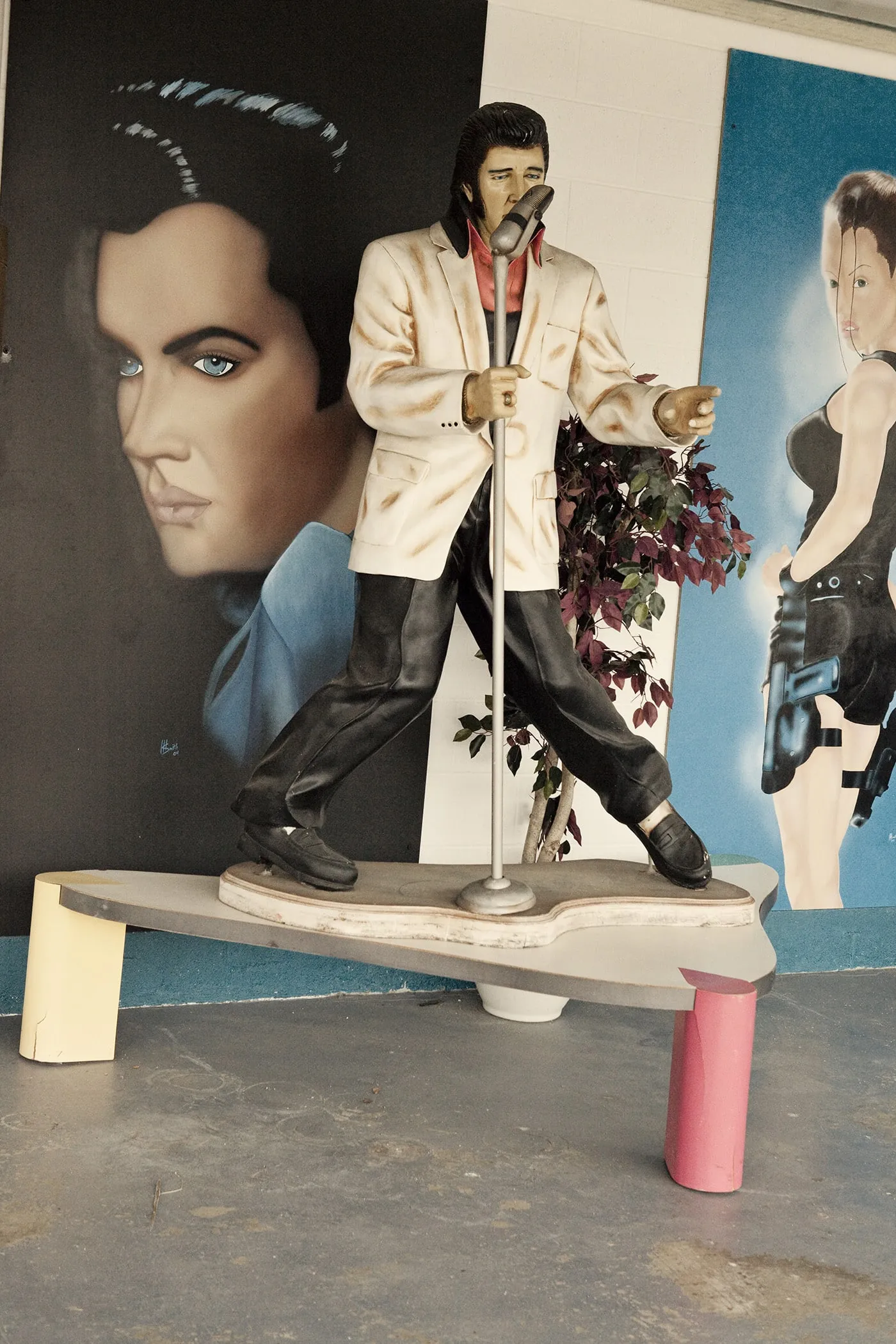 Elvis memorabilia at Americana Hollywood Museum in Metropolis, Illinois