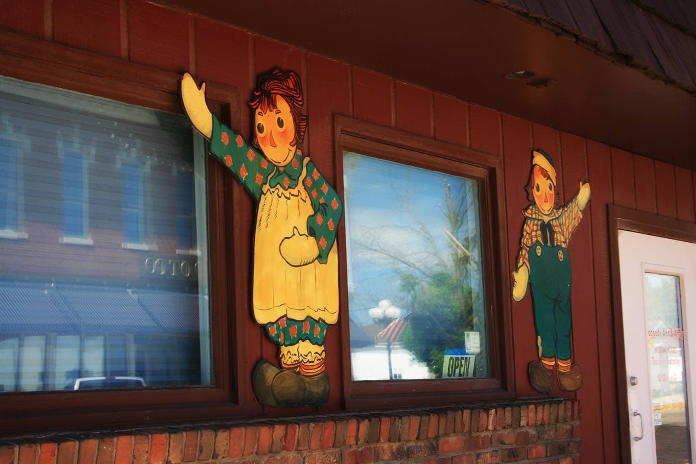 Raggedy Ann & Andy Museum in Arcola, Illinois