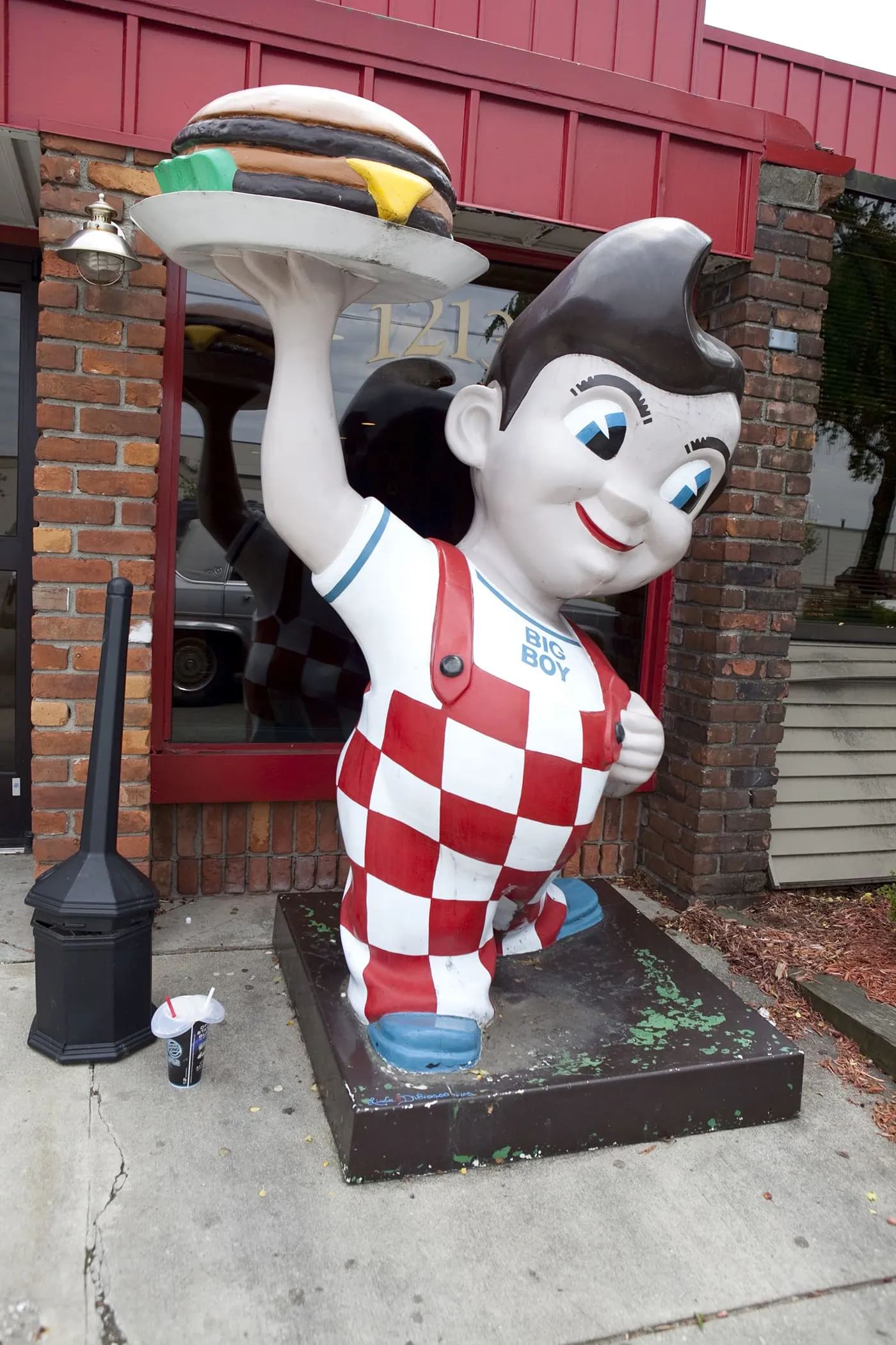 Big Boy Statue - I-94 Exit 138 in Michigan