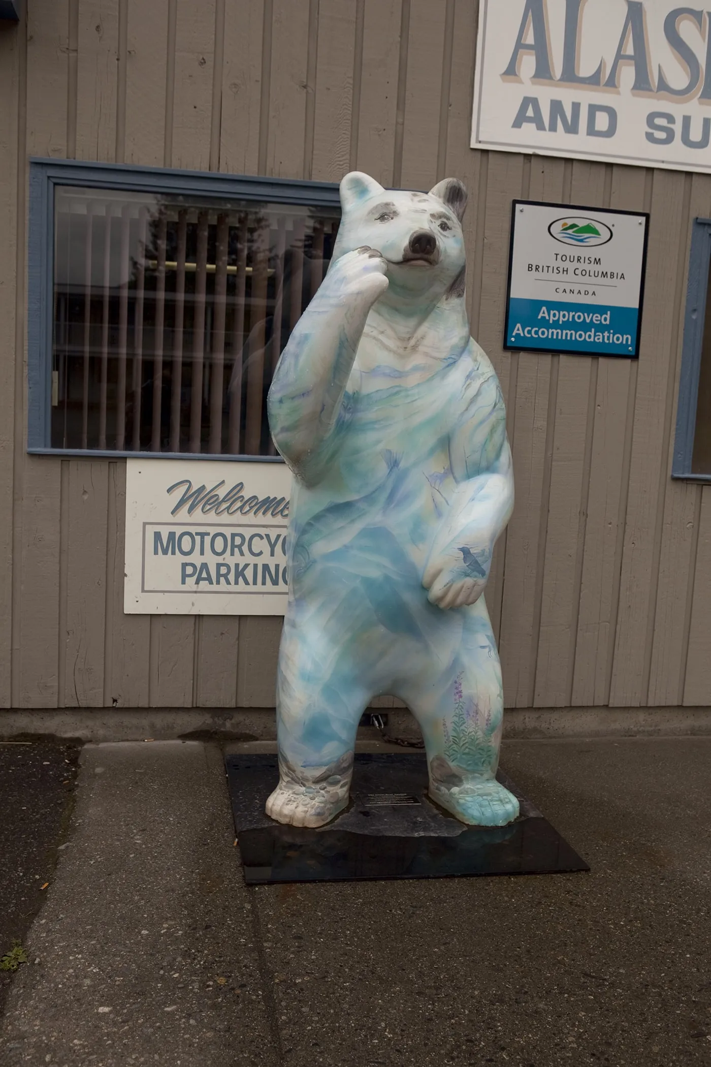 Painted polar bear in front of King Edward's Lounge in Stewart, British Columbia, Canada.