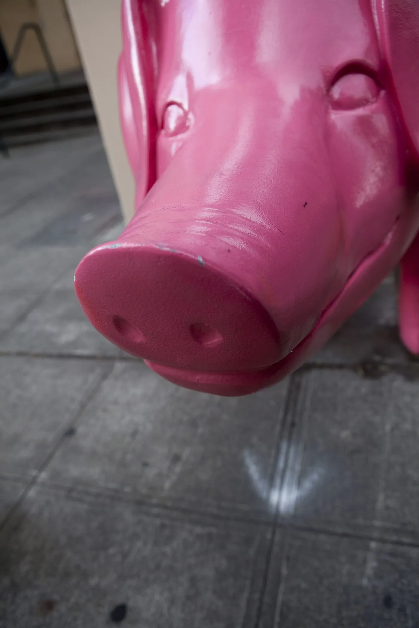 Pigs on Parade - Giant pink pig outside of Pike Place Market in Seattle, Washington.