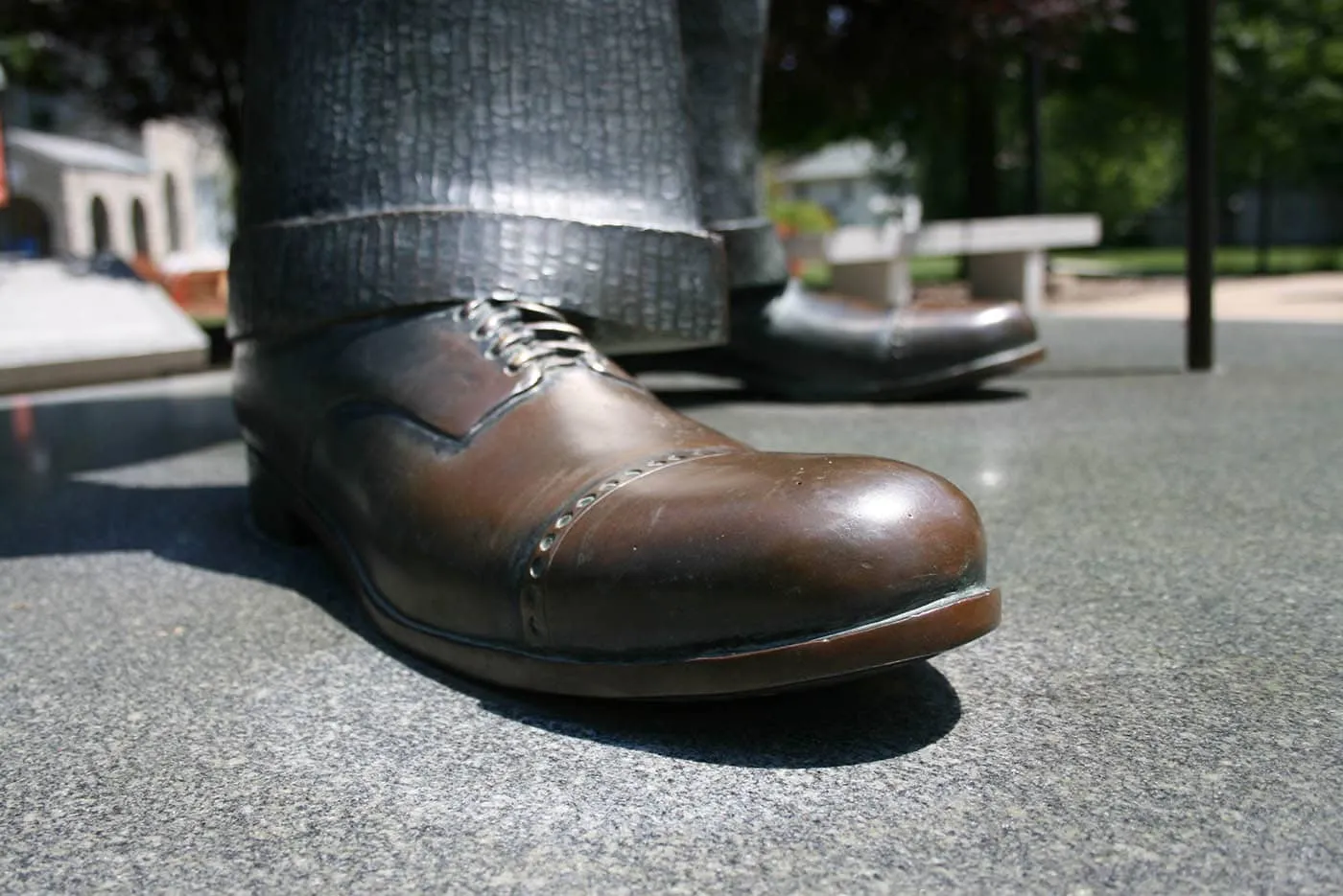 Statue of Robert Wadlow, the world's tallest man, in Alton, Illinois.