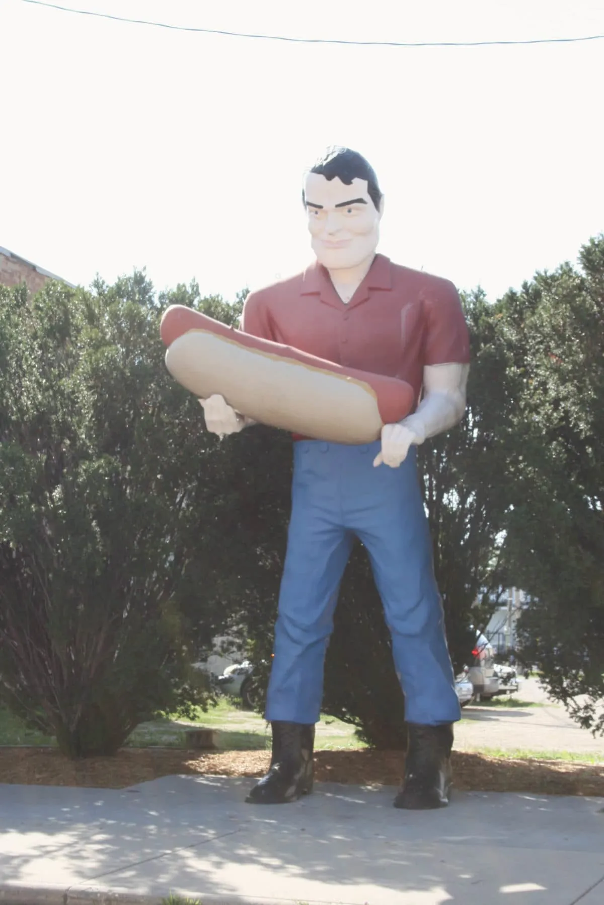 Muffler Man Holding a Hot Dog in Atlanta, Illinois