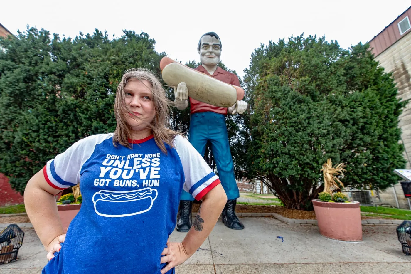 Paul Bunyon Muffler Man Holding a Hot Dog in Atlanta, Illinois - Route 66 Roadside attraction