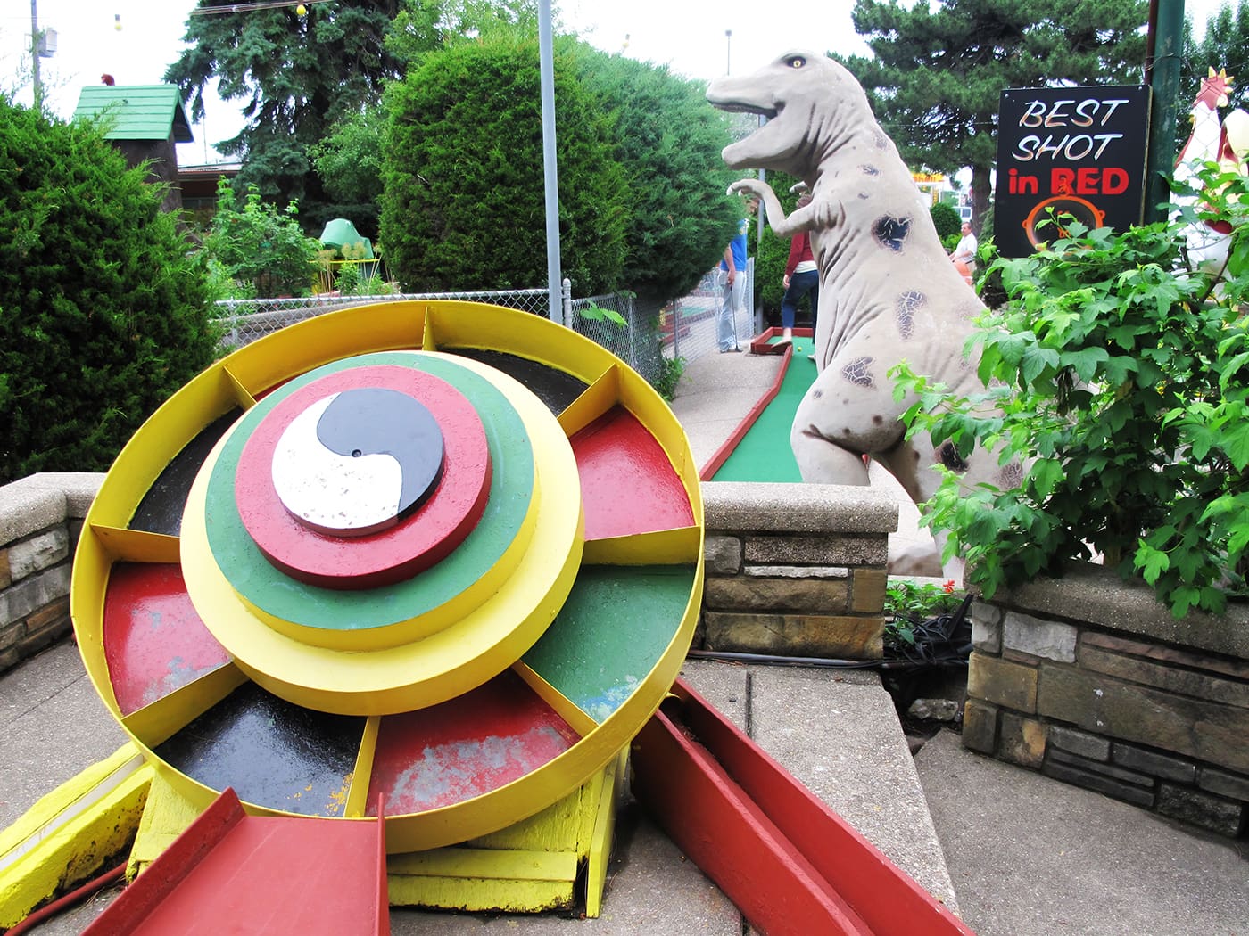 Novelty Golf in Lincolnwood, Illinois.