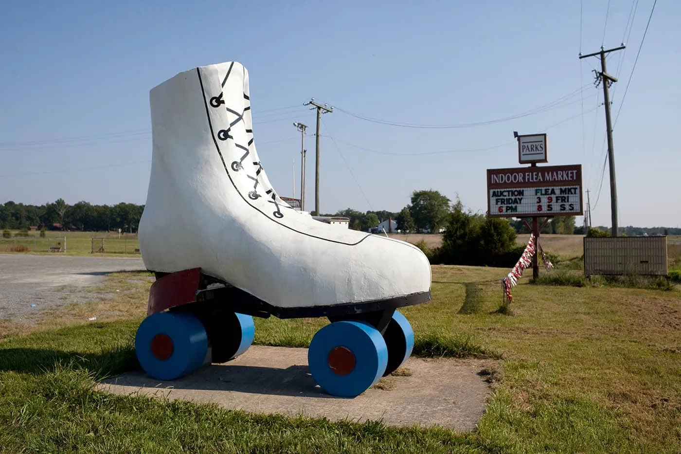 Giant Roller Skate in Bealeton, Virginia - Roadside Attractions in Virginia