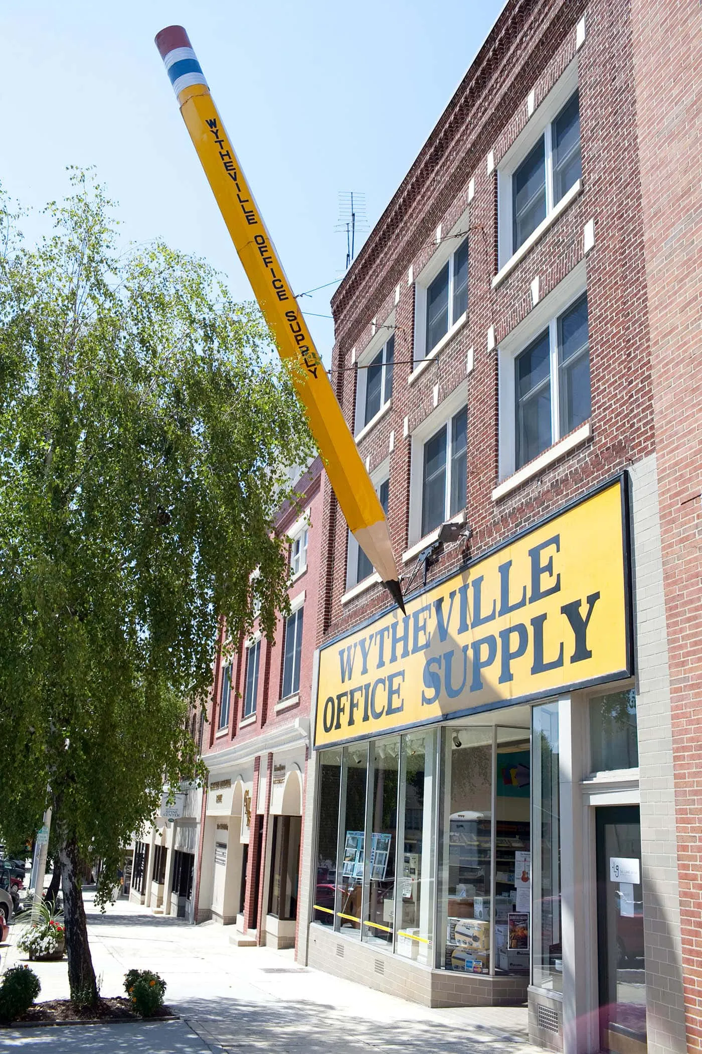 Big Pencil in Wytheville, Virginia - Roadside Attractions in Virginia