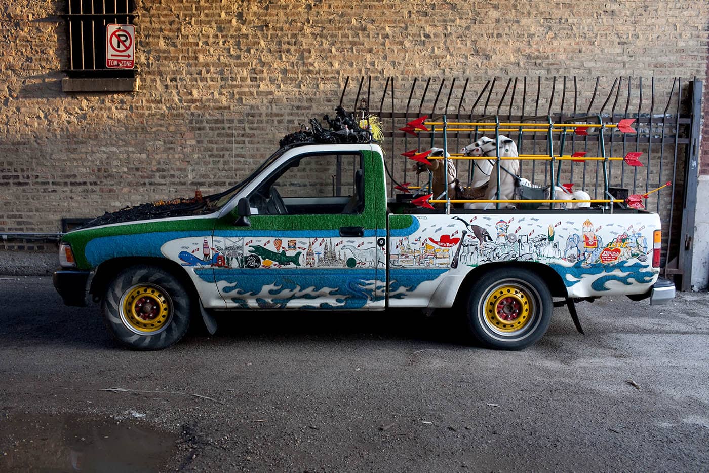 Erika Nelson's Art Car - The World's Largest Collection of the World's Smallest Versions of the World's Largest Things