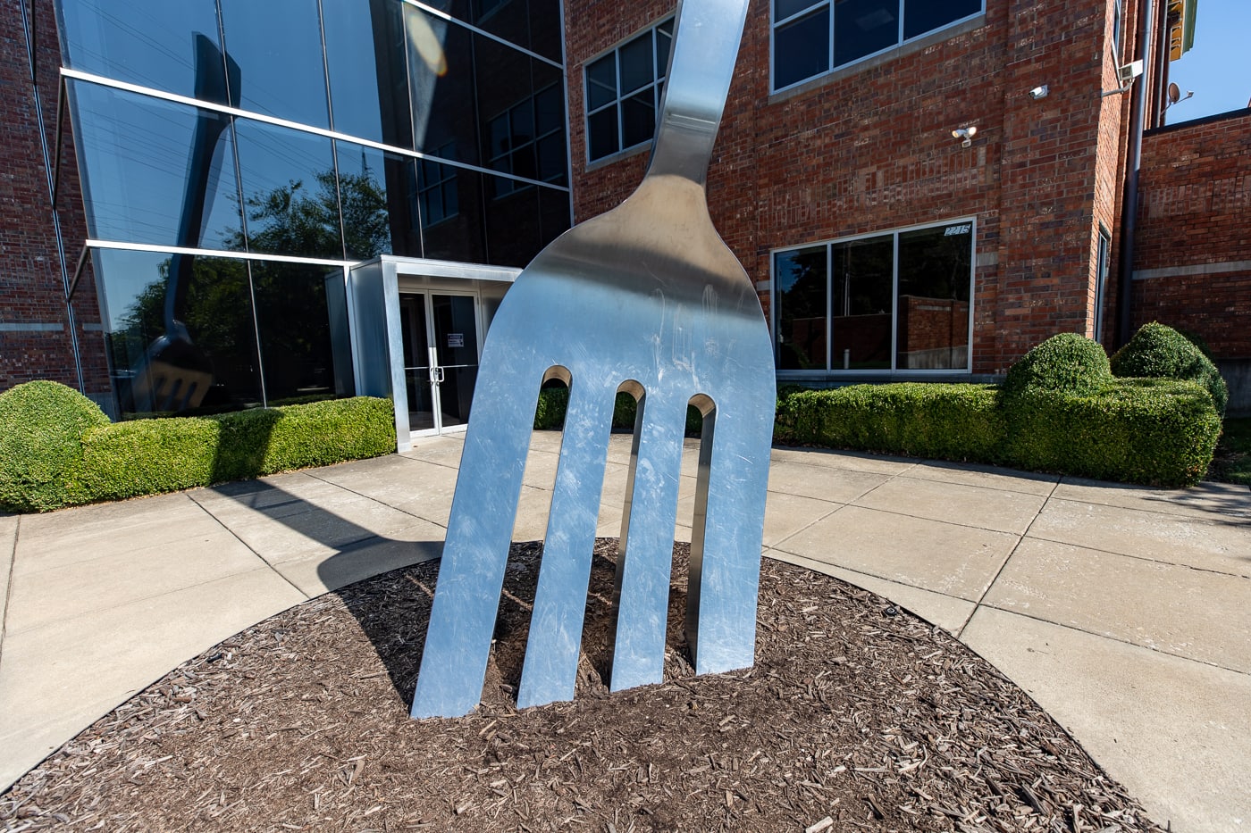 World's Largest Fork in Springfield, Missouri - Route 66 Roadside Attraction