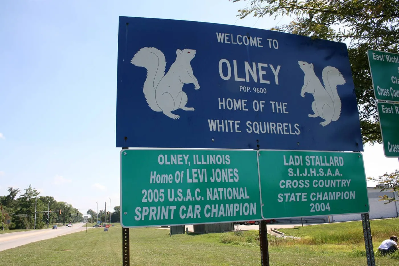 Olney, Illinois: Home of the White Squirrels