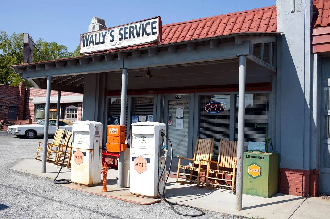 Wally's Service in Mount Airy, North Carolina - Home of Mayberry and Andy Griffith