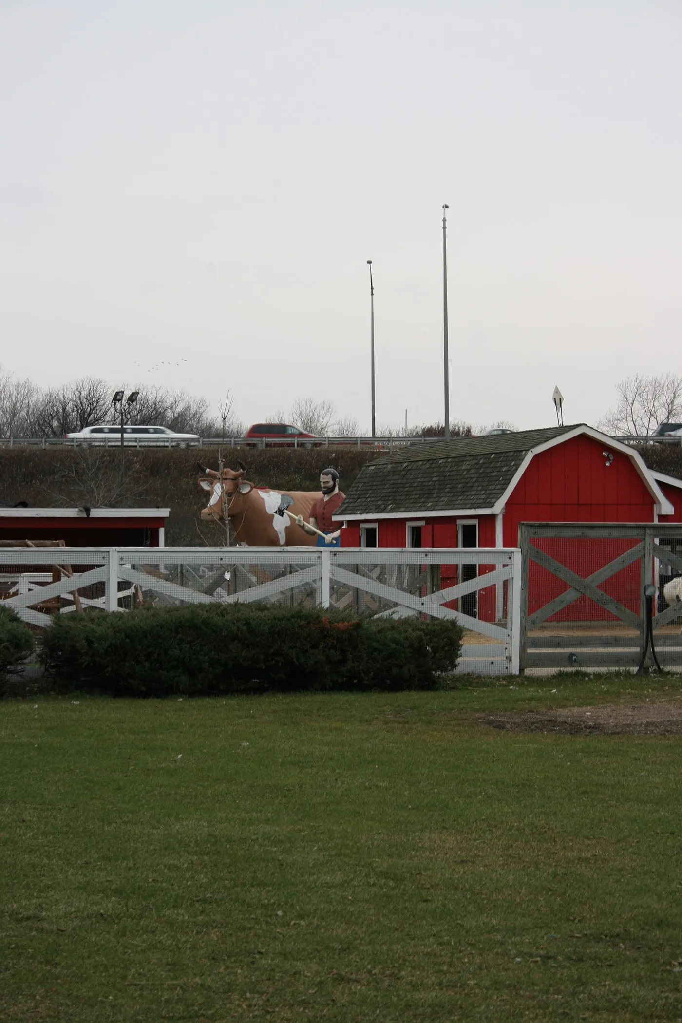 Muffler Man and Bessie the Cow in Libertyville, Illinois