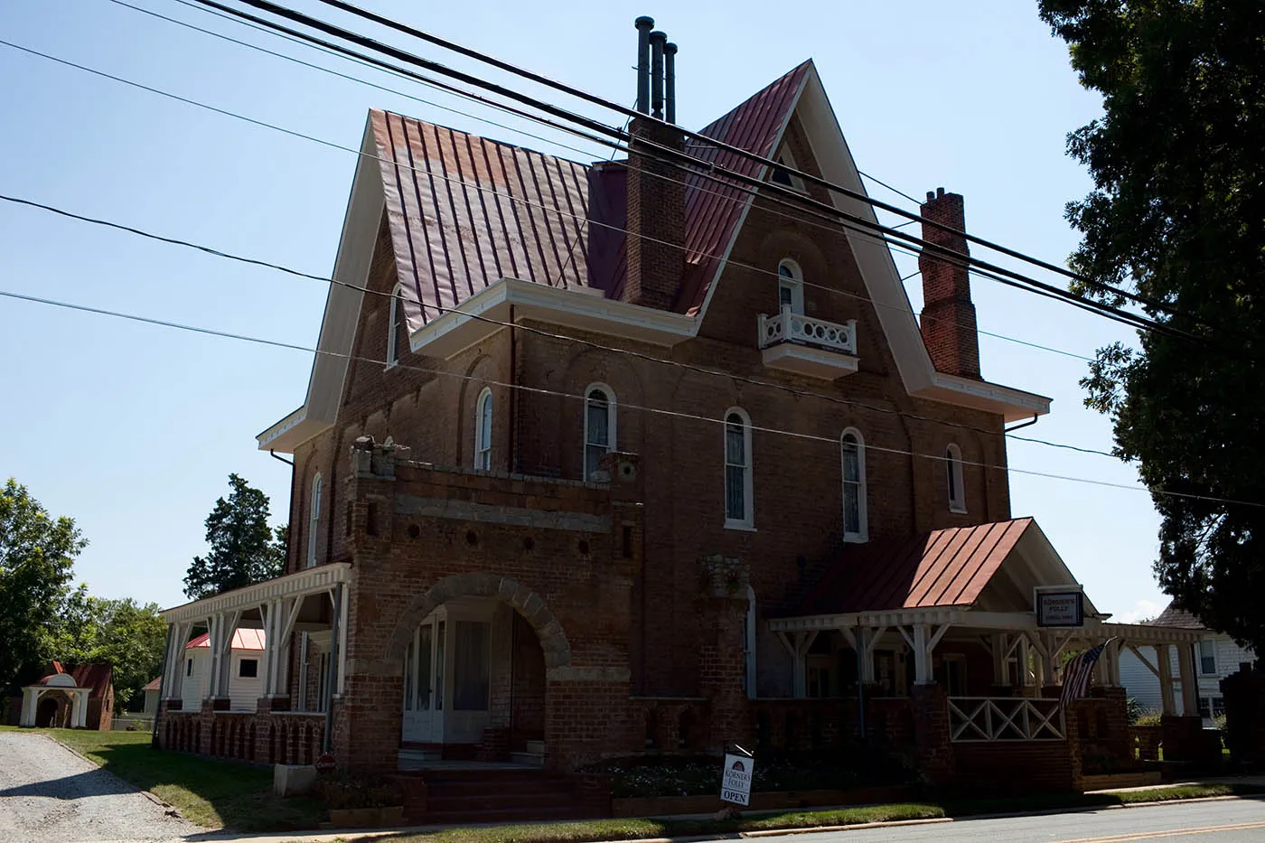 Korner's Folly, a strange house in Kernersville, North Carolina.