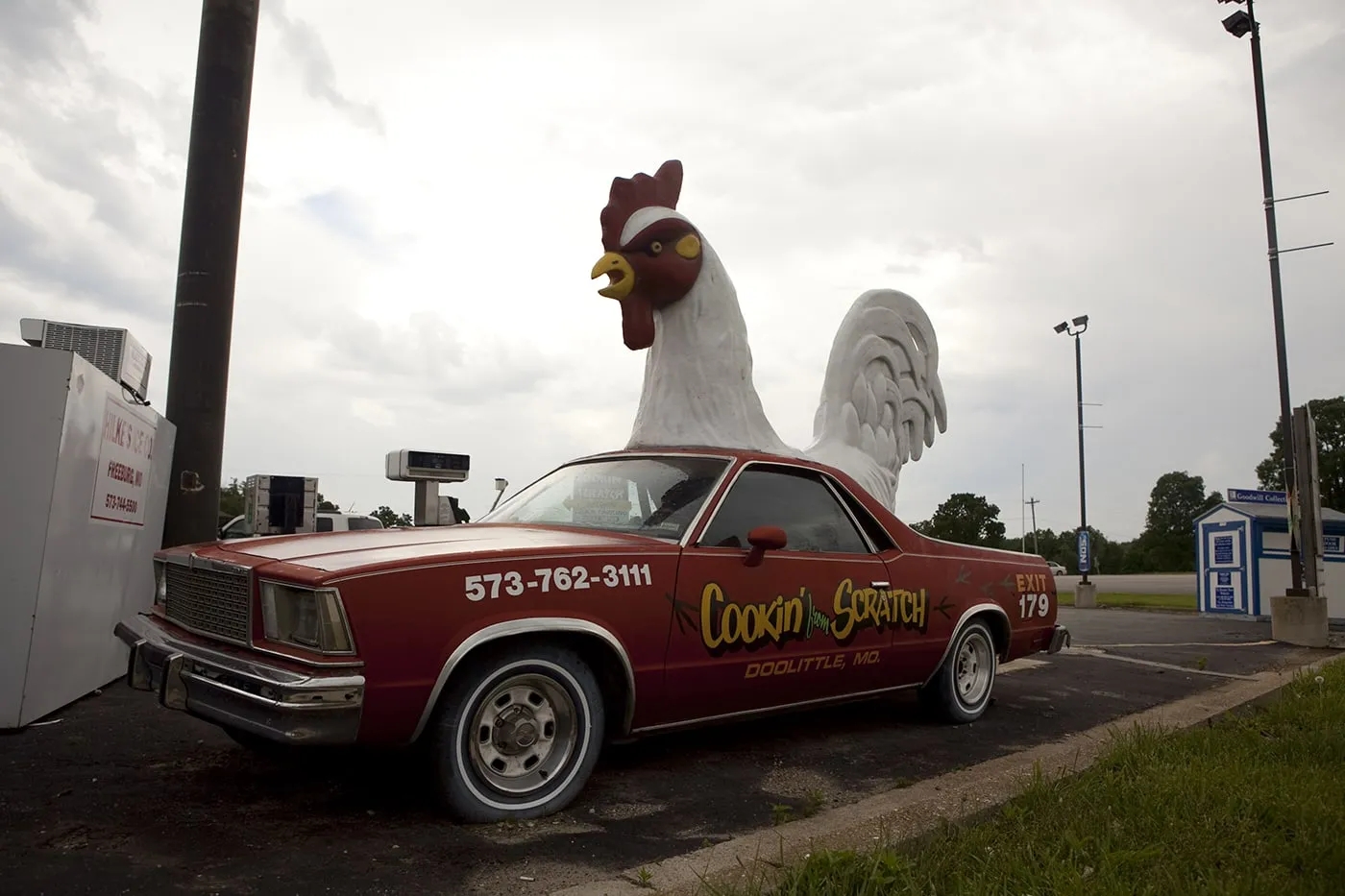 Cookin' from Scratch Chicken Car in Doolittle, Missouri