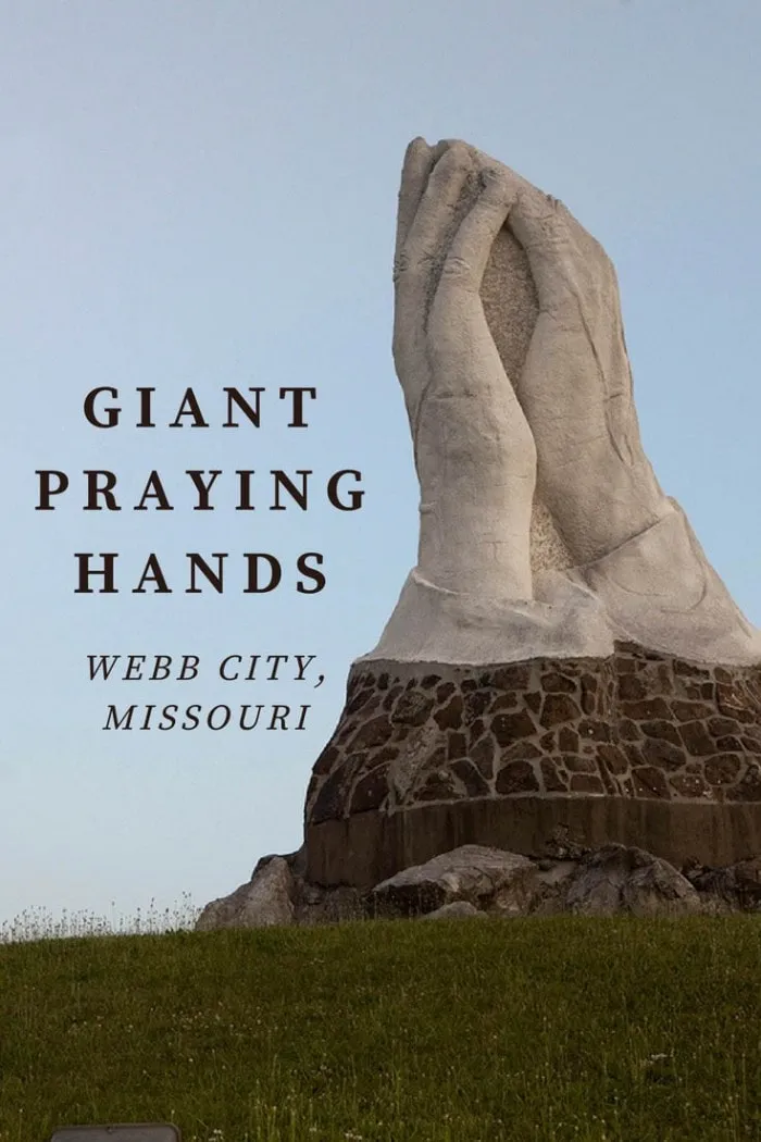 Let's give a hand to this Missouri roadside attraction: the giant praying hands in Webb City. These hands in prayer are 32 feet tall and weigh 110 tons! Visit this destination on a Missouri road trip and add it to your travel itinerary and bucket lists. #RoadTrip #RoadsideAttraction #RoadsideAttractions #Missouri #MissouriRoadTrip