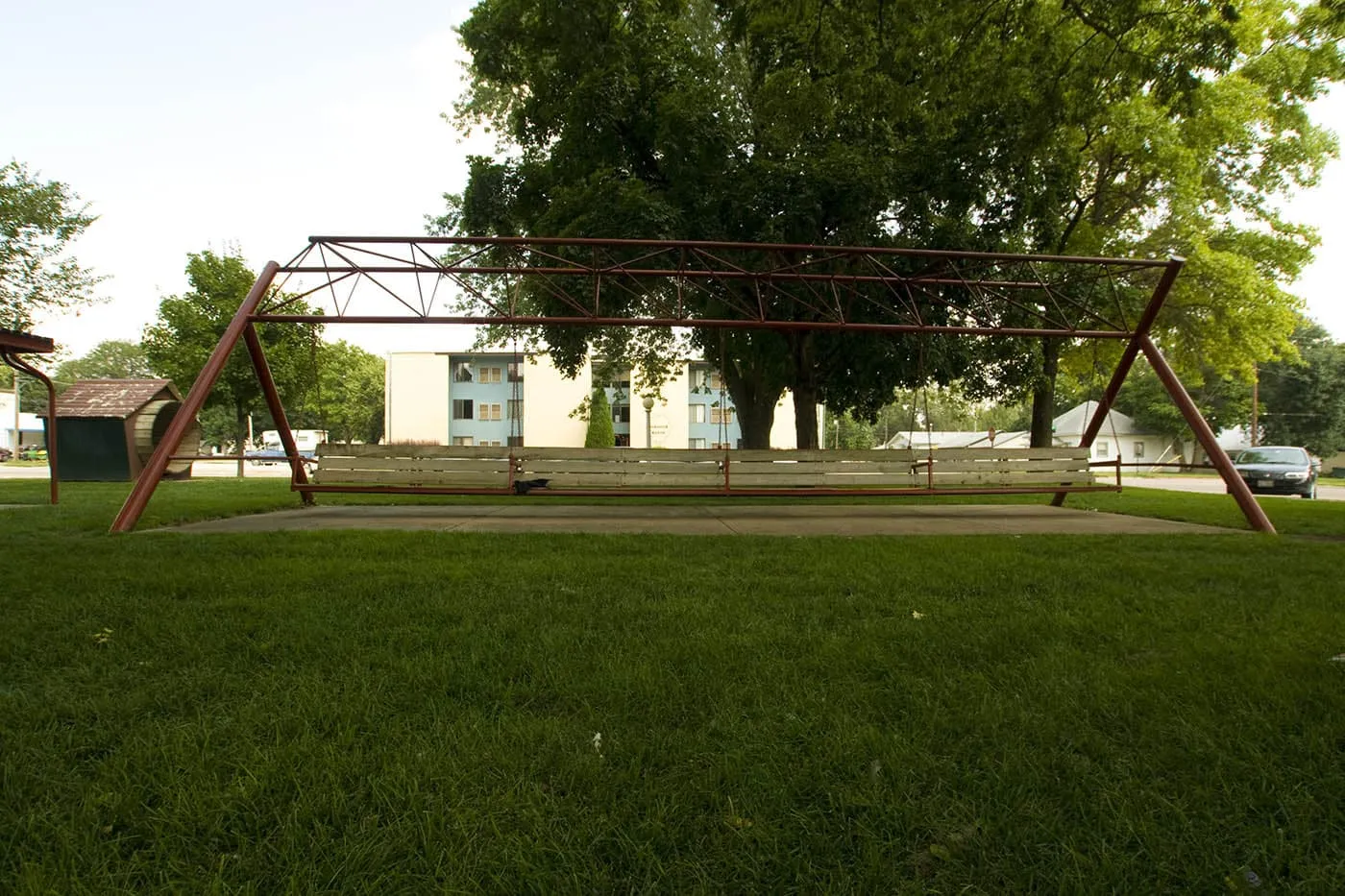 World S Largest Porch Swing In Hebron Nebraska Silly America