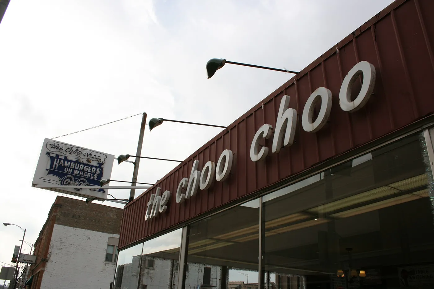 Choo-Choo Diner: Hamburgers on Wheels in Des Plaines, Illinois - Train Themed Restaurant