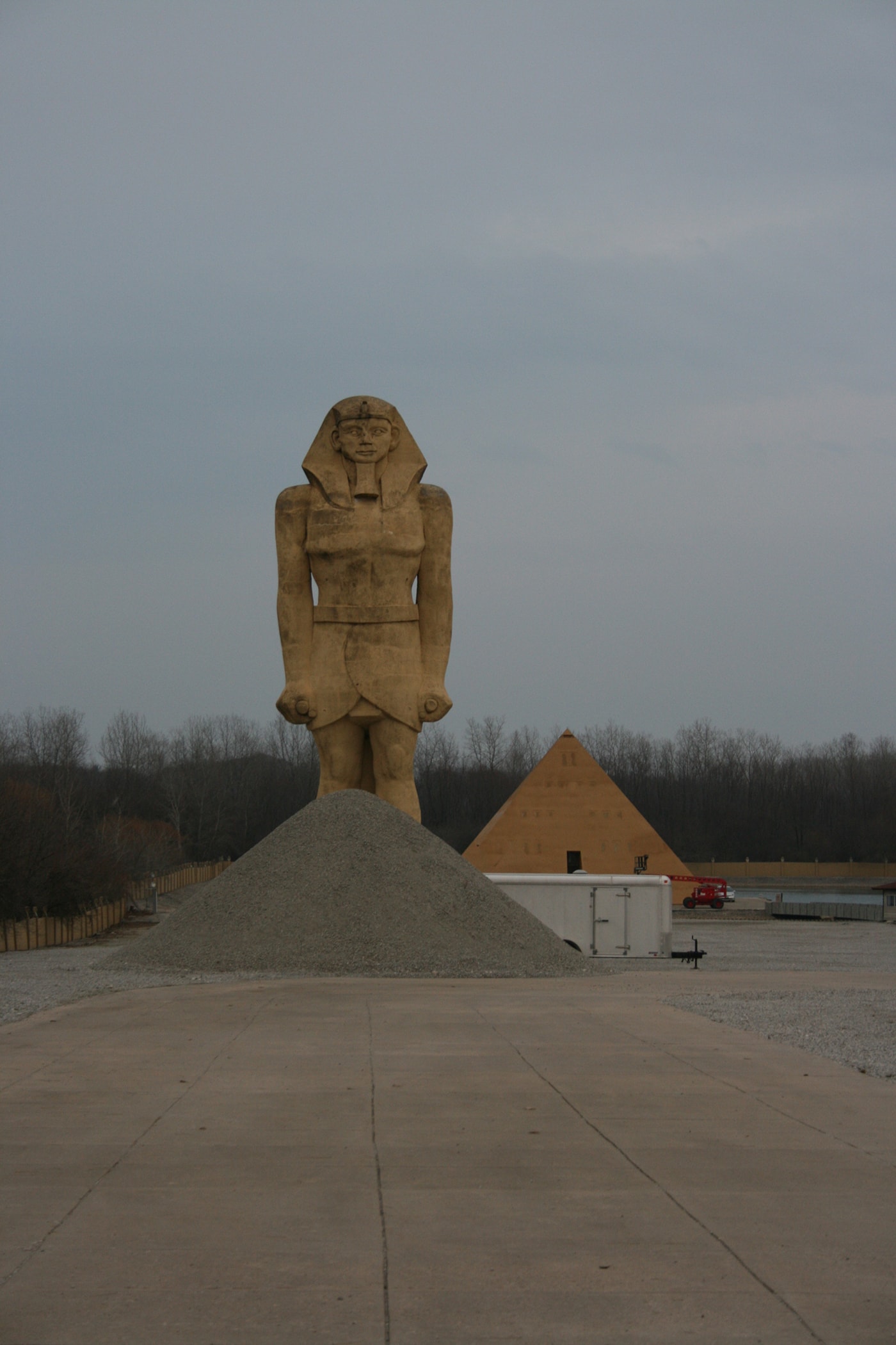 Gold Pyramid House in Wadsworth, Illinois