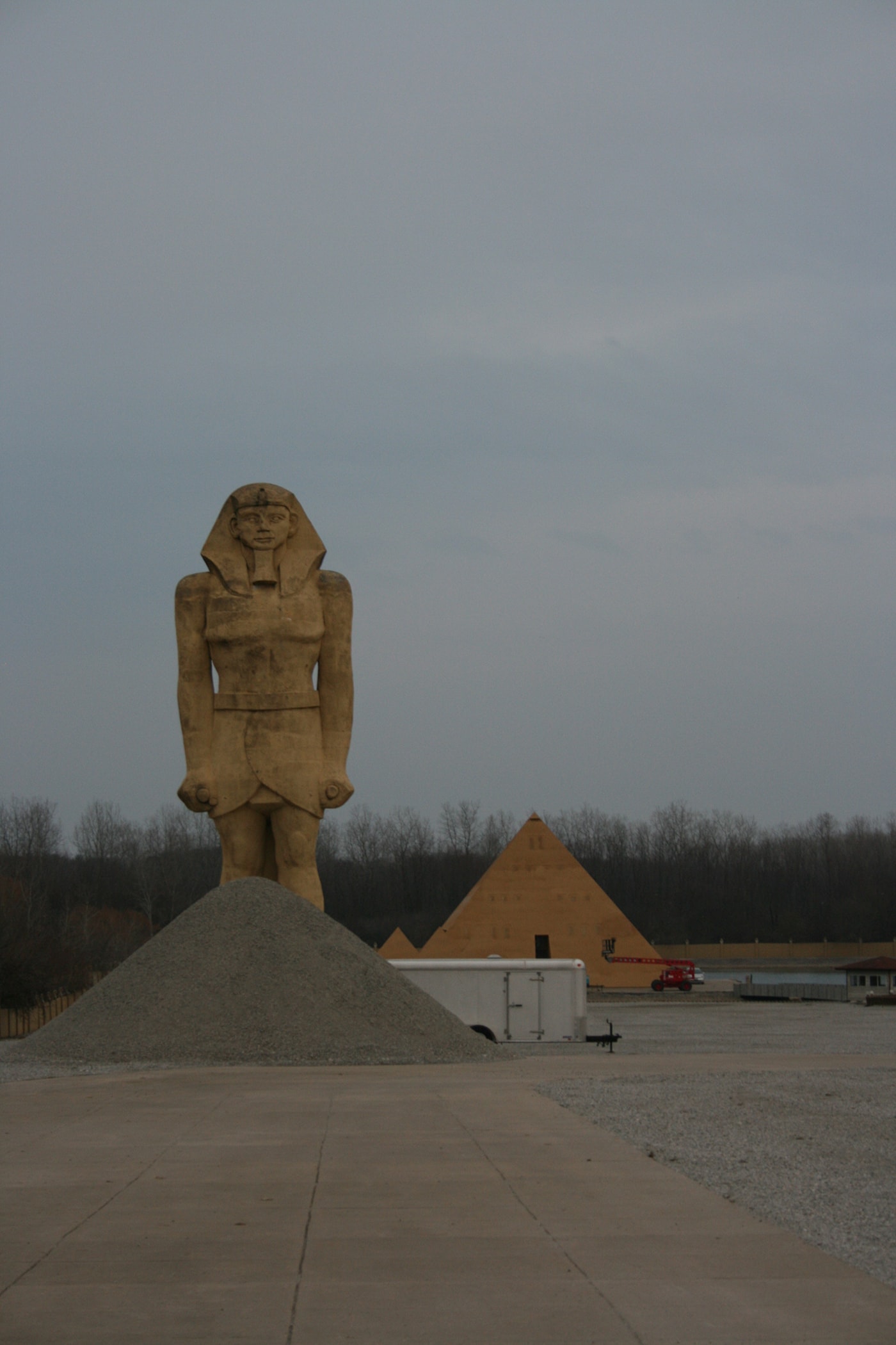 Gold Pyramid House in Wadsworth, Illinois