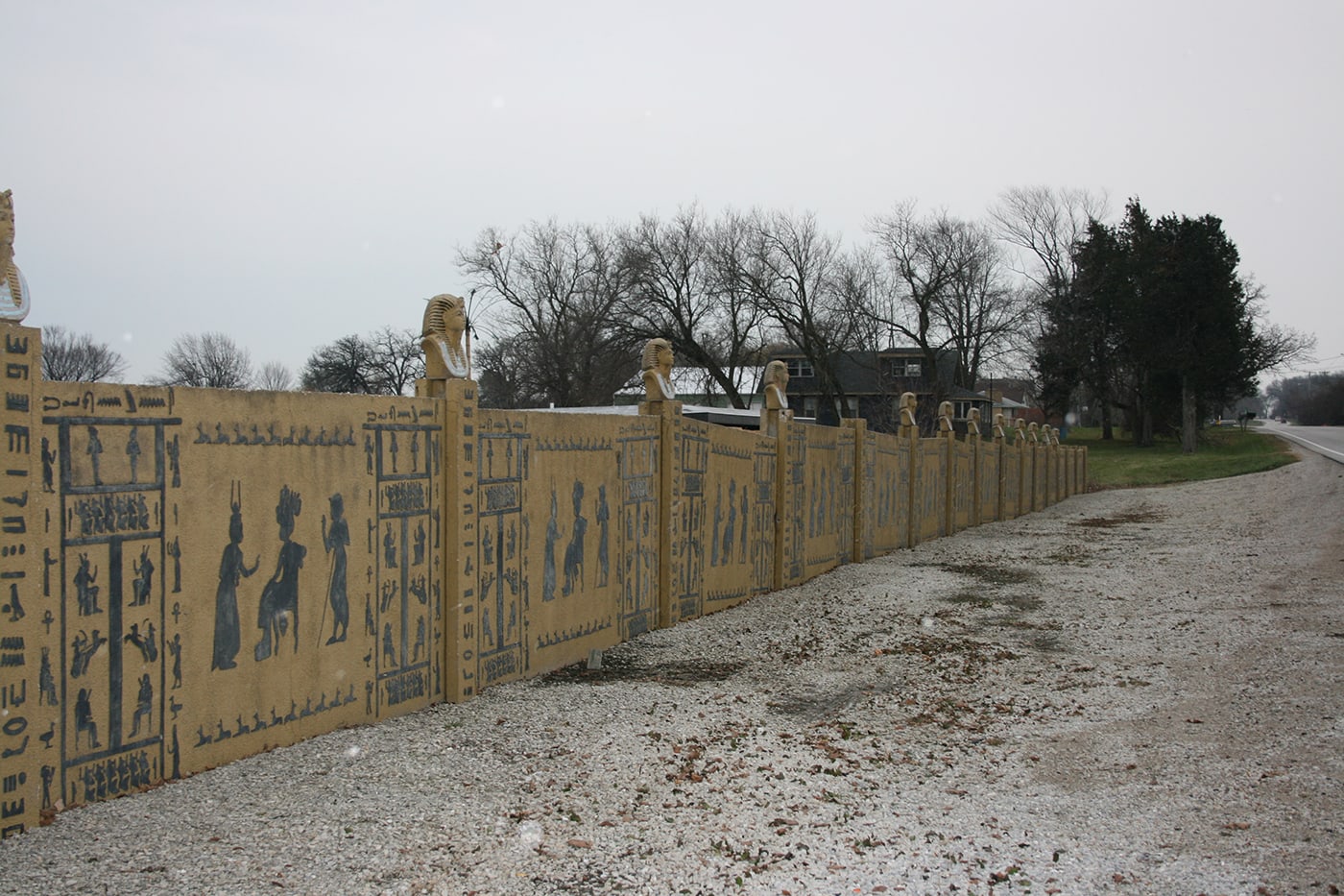 Gold Pyramid House in Wadsworth, Illinois