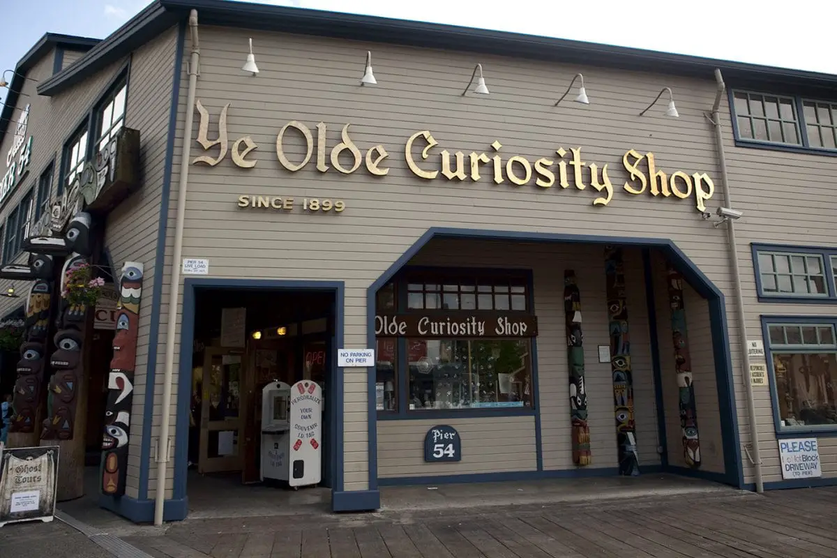 Ye Olde Curiosity Shop In Seattle Washington   Ye Olde Curiosity Shoppe Seattle Washington 02 1200x800 