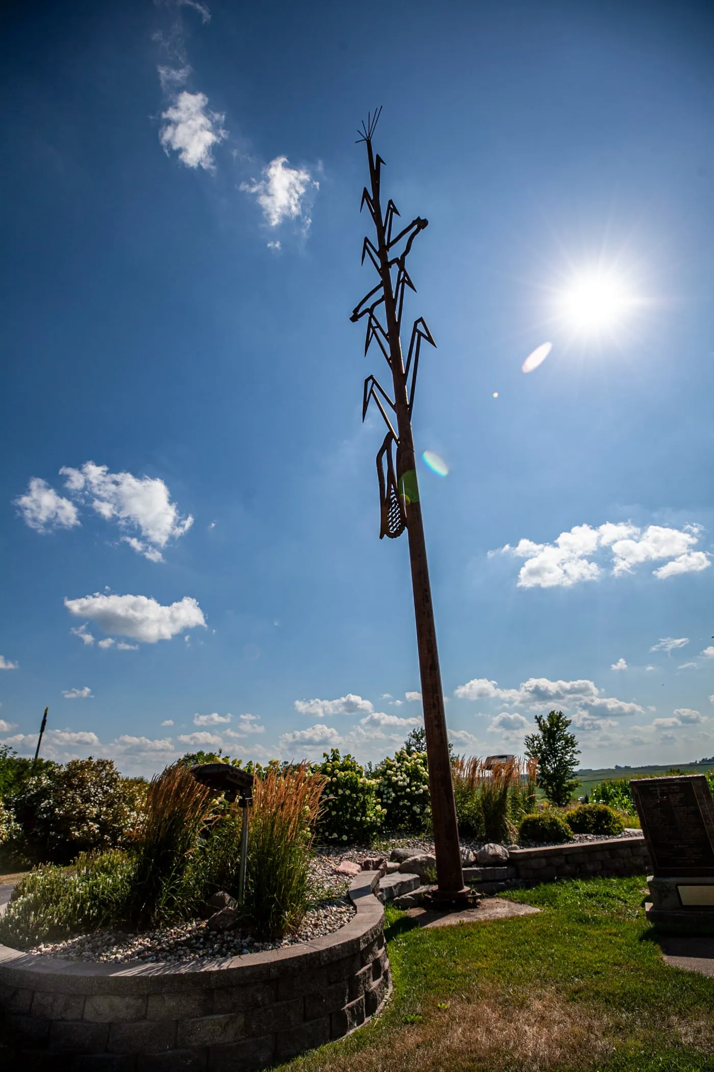 Agri-Symbol: The agricultural symbol is a 76-Foot-Tall Corn Stalk in Shelby, Iowa | Iowa Roadside Attractions