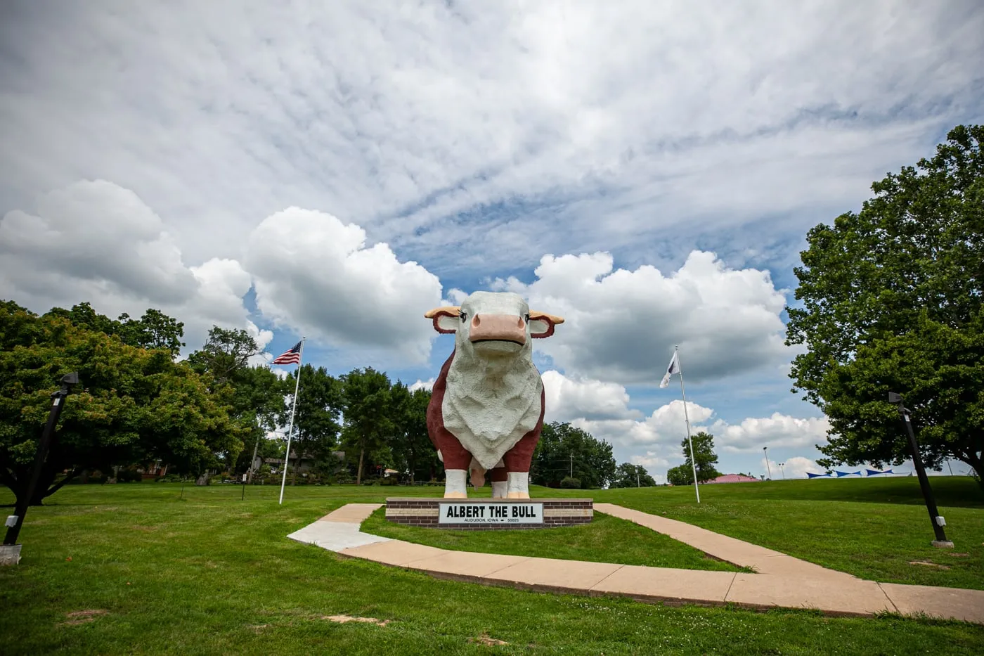 Albert the Bull - the World's Largest Bull in Audubon, Iowa | Iowa Roadside Attractions