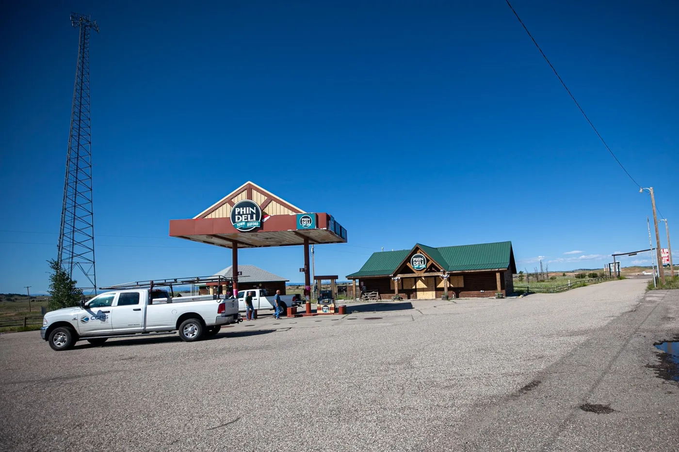 Buford, Wyoming: The Smallest Town in America with a population of 1 | Wyoming Roadside Attractions