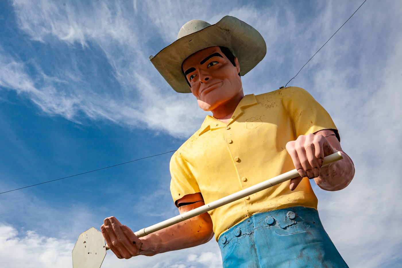 Cowboy Muffler Man in Wendell, Idaho | Idaho Roadside Attractions