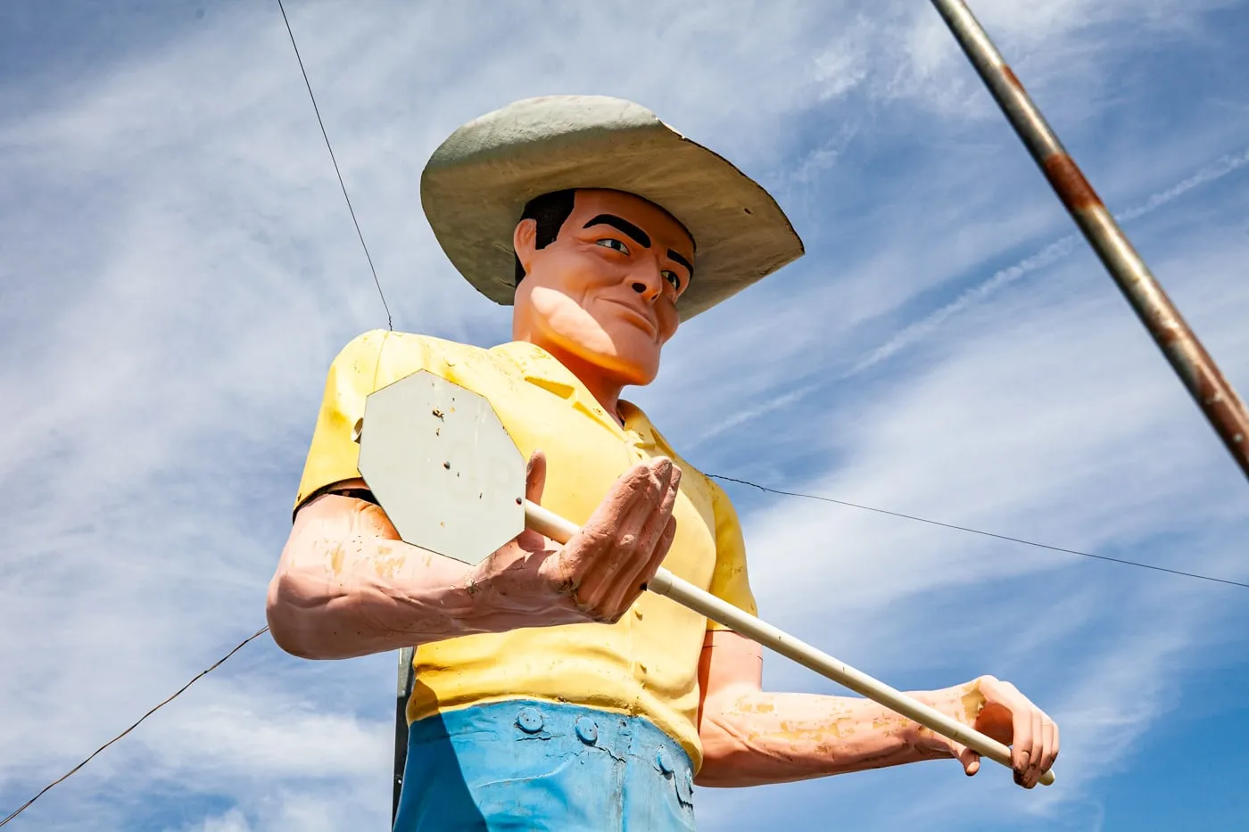 Cowboy Muffler Man in Wendell, Idaho | Idaho Roadside Attractions