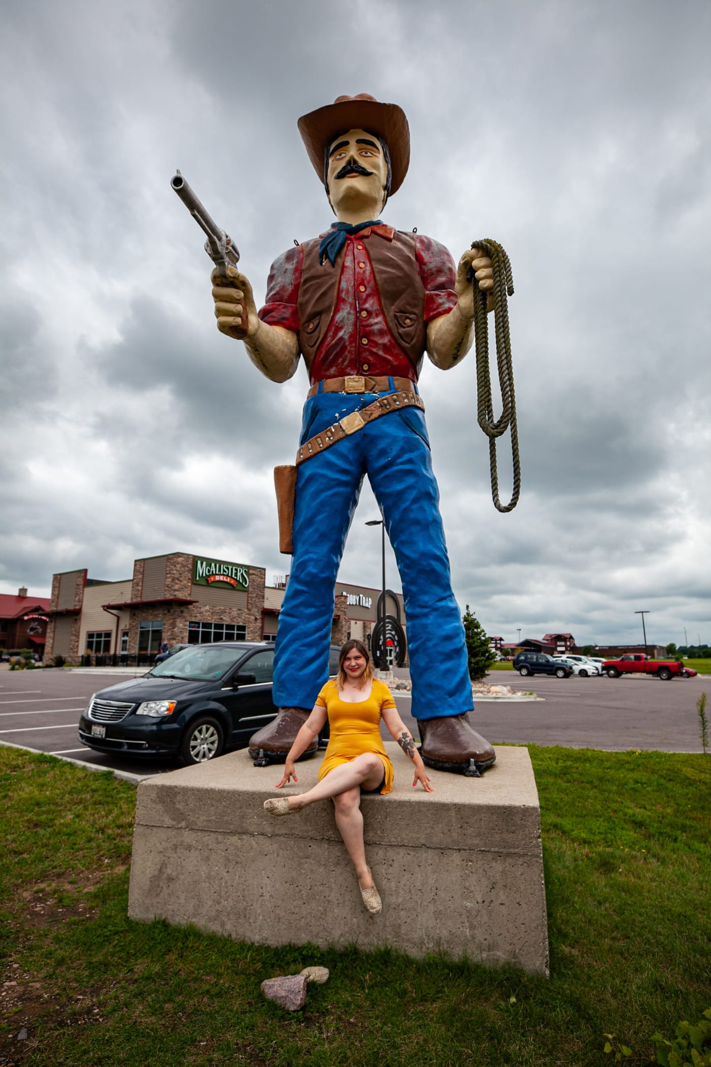 Giant Fiberglass Cowboy Statue in Wisconsin Dells