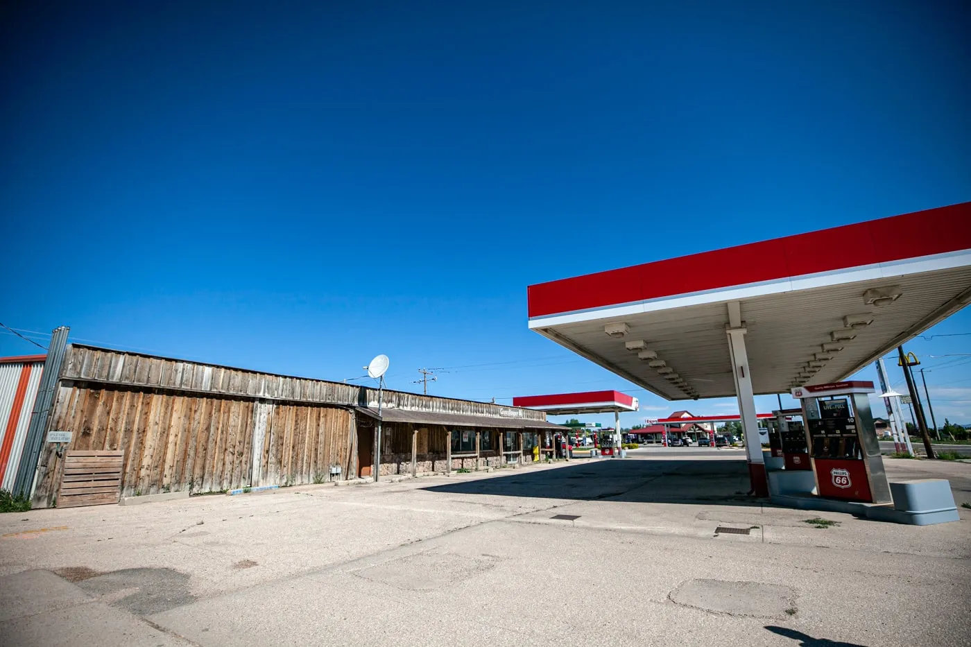 Gunslinger 66: Tumbleweed Gas Station Town in Laramie, Wyoming | Wyoming Roadside Attractions