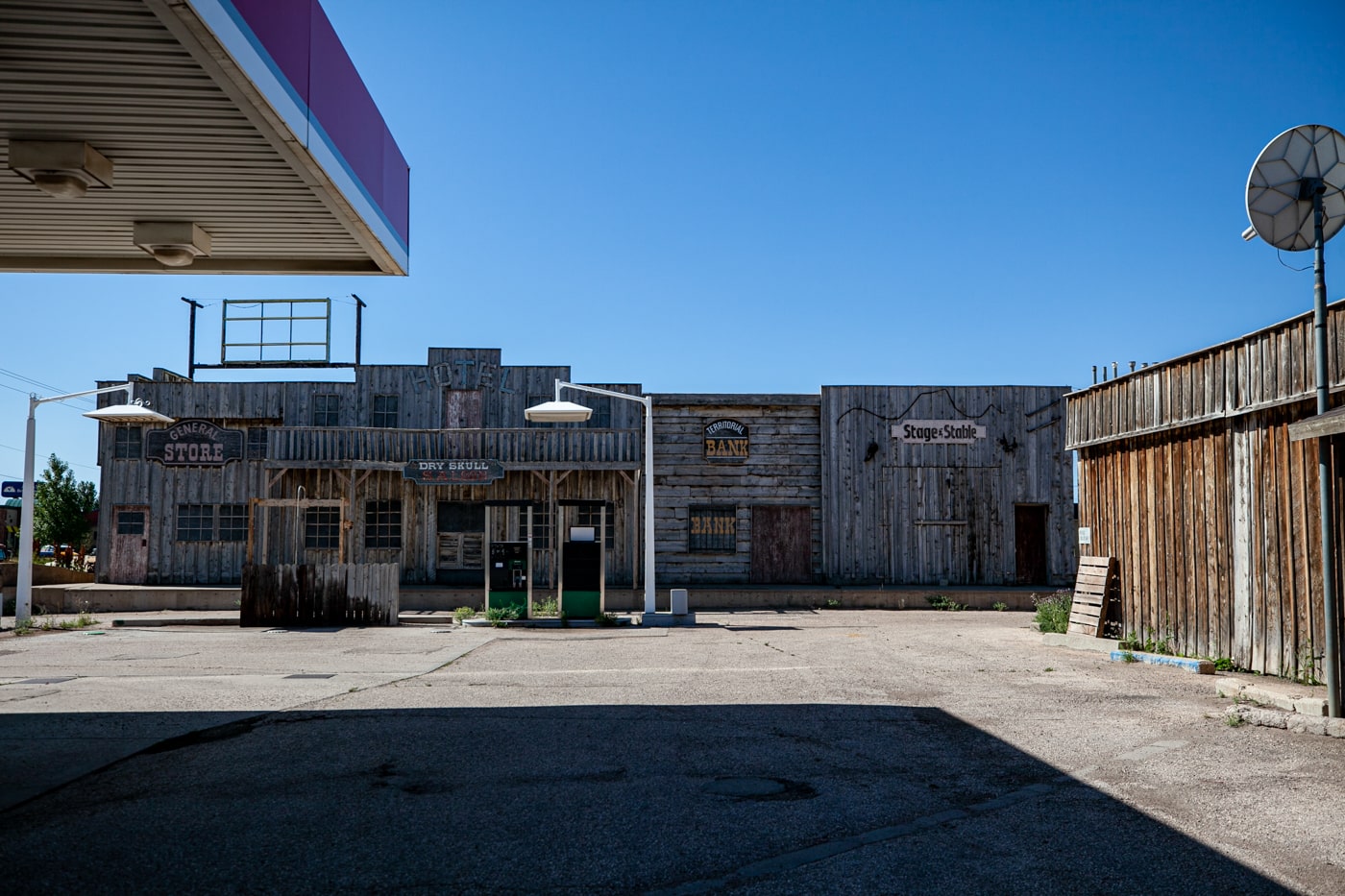 Gunslinger 66: Tumbleweed Gas Station Town in Laramie, Wyoming | Wyoming Roadside Attractions