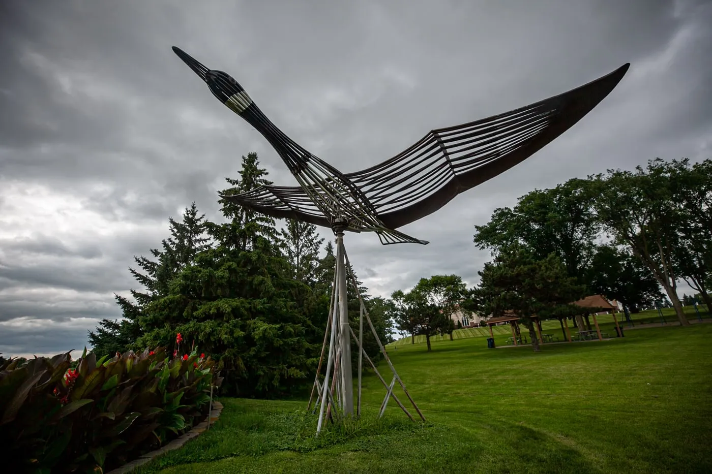 Super Goose - Large Canada Goose Sculpture in Fergus Falls, Minnesota | Minnesota roadside attractions