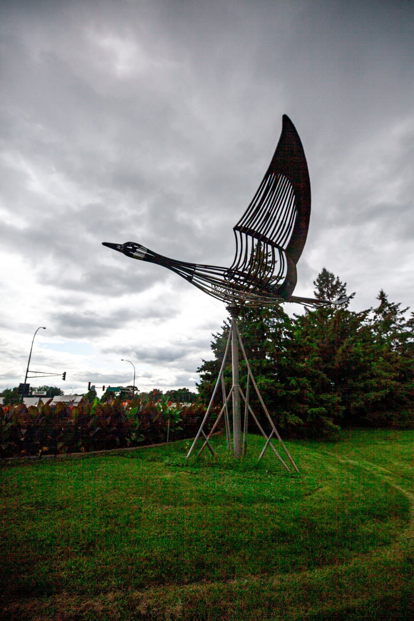 Super Goose - Large Canada Goose Sculpture in Fergus Falls, Minnesota | Minnesota roadside attractions