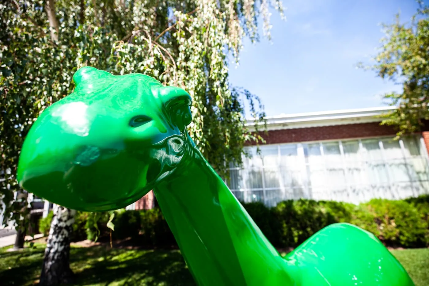 Sinclair Dinosaur at Little America Travel Center in Little America, Wyoming. | Wyoming Roadside Attractions