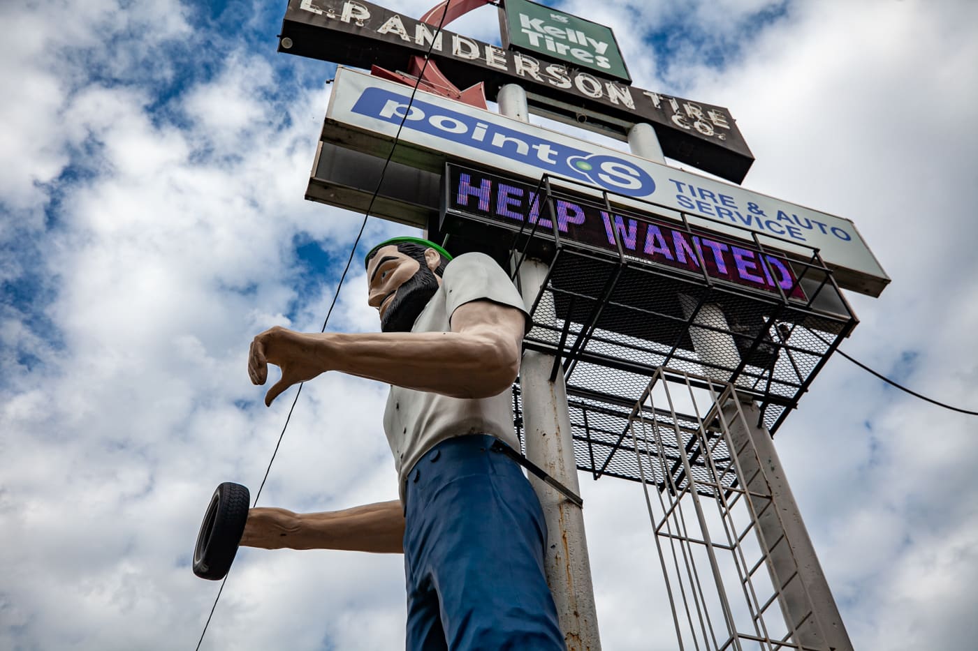 L.P. Anderson Tire Factory Muffler Man in Billings, Montana | Montana Roadside Attractions