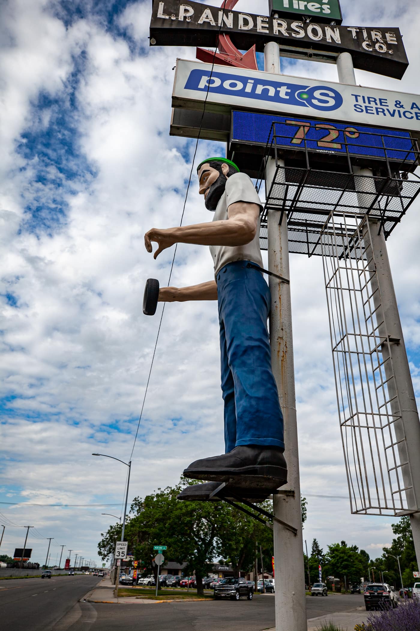 L.P. Anderson Tire Factory Muffler Man in Billings, Montana | Montana Roadside Attractions