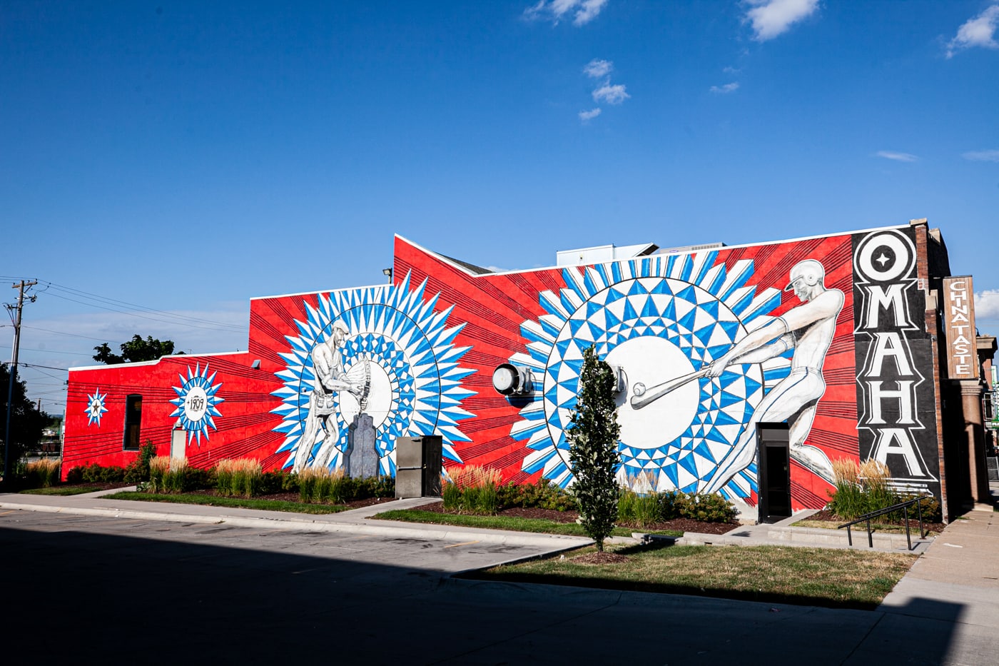 Justin Queal Home Run mural in Omaha, Nebraska - Omaha baseball mural street art