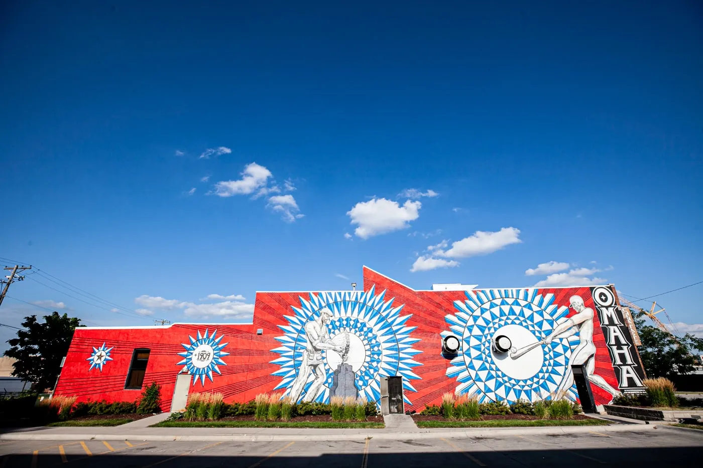 Justin Queal Home Run mural in Omaha, Nebraska - Omaha baseball mural street art